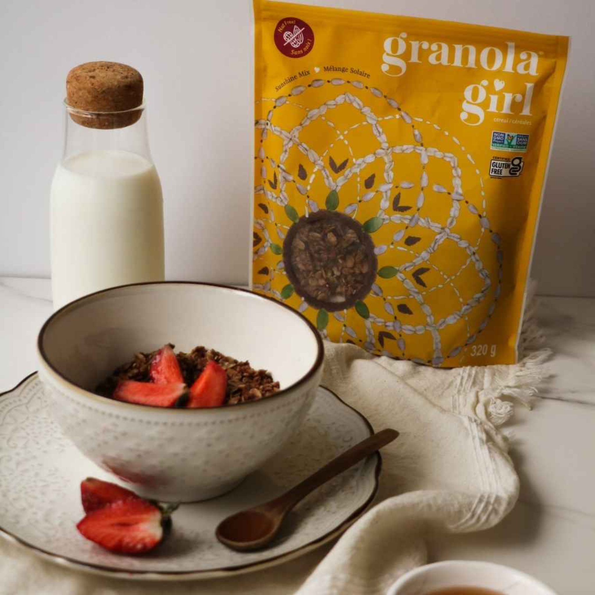 Granola Girl - Gluten Free Sunshine Mix Granola - 320g (DSL BB Jan 31, 2026)