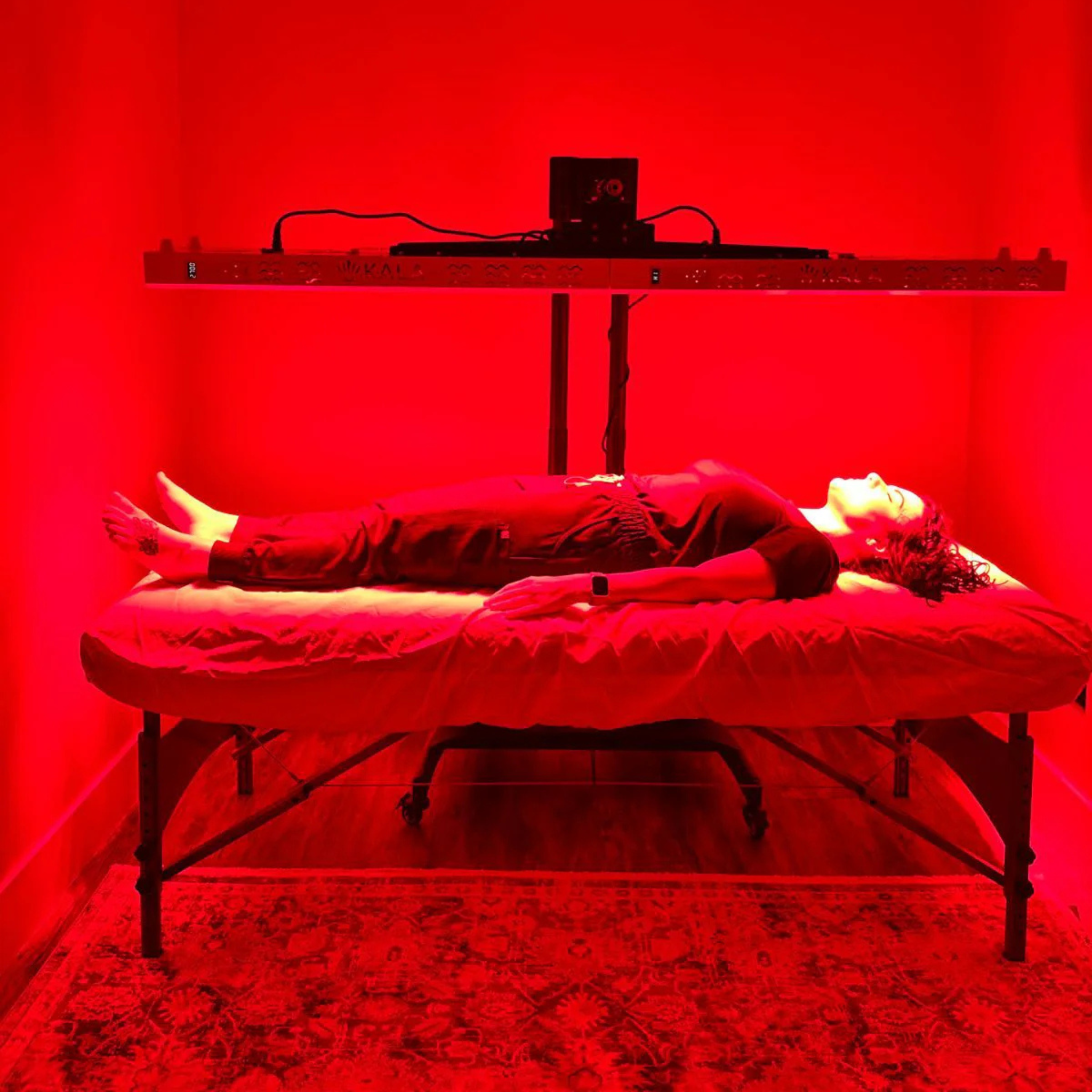 Kala Red Light - Elite Duo Panel