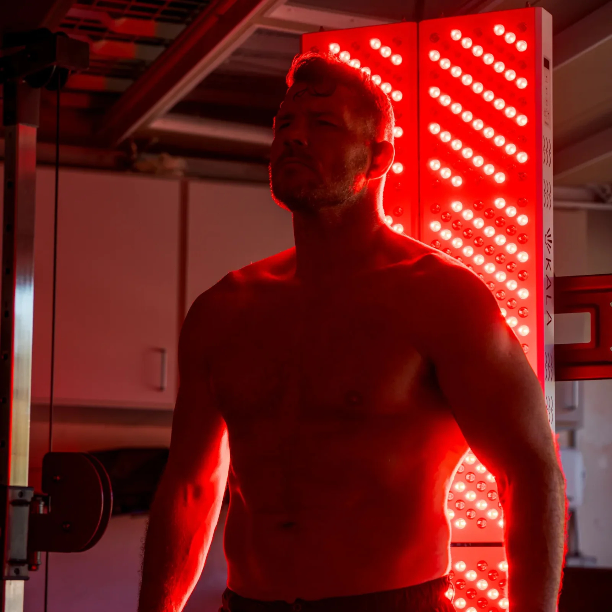 Kala Red Light - Quad Panel w/ Vertical Stand