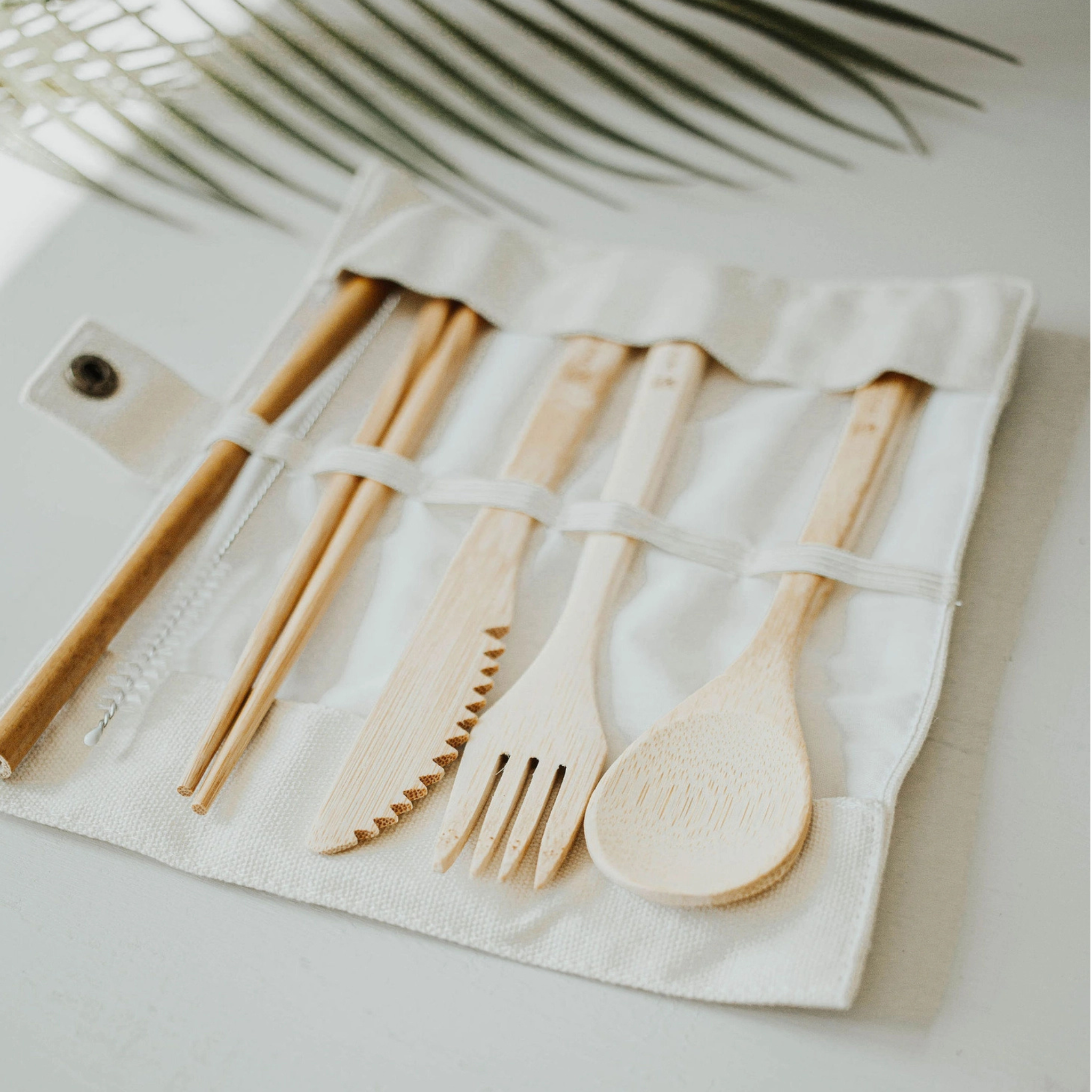 Zero Waste MVMT - Travel Bamboo Cutlery Set Eco-Friendly Utensils with Pouch